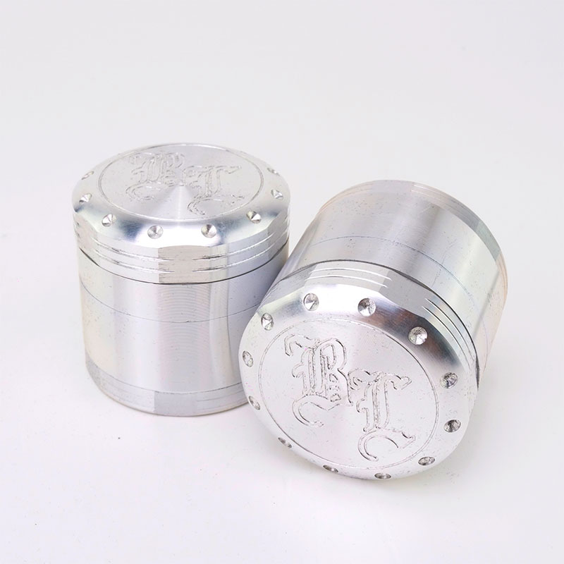 grinder-black-leaf-incisione-profonda-4-parti-argento Grinder Black Leaf "Incisione Profonda" 4-Parti Argento